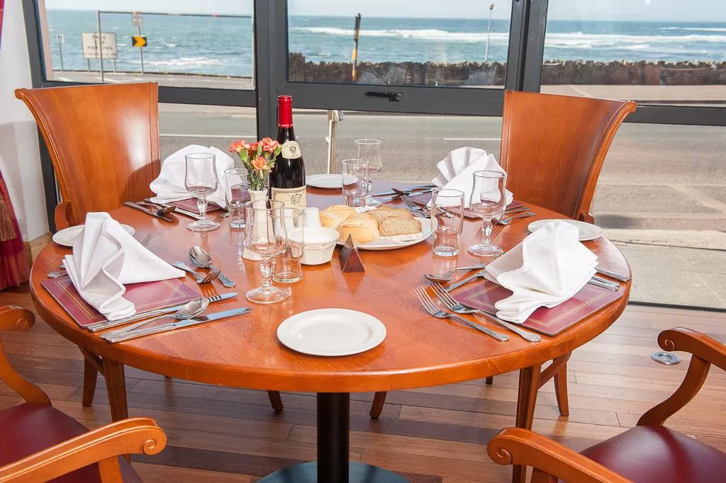 Allingham Arms Hotel **** 2 Allingham Arms Hotel in Bundoran